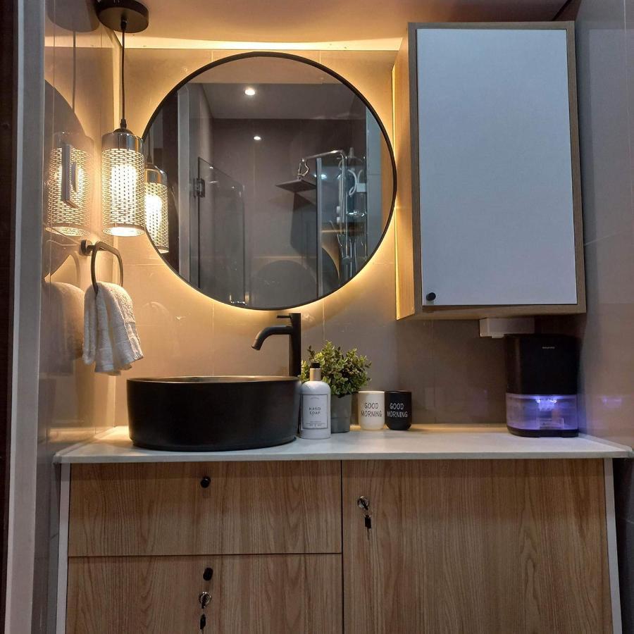 Makati Cosy Home L Couples Families L 500Mbps Wifi Manila Exterior foto